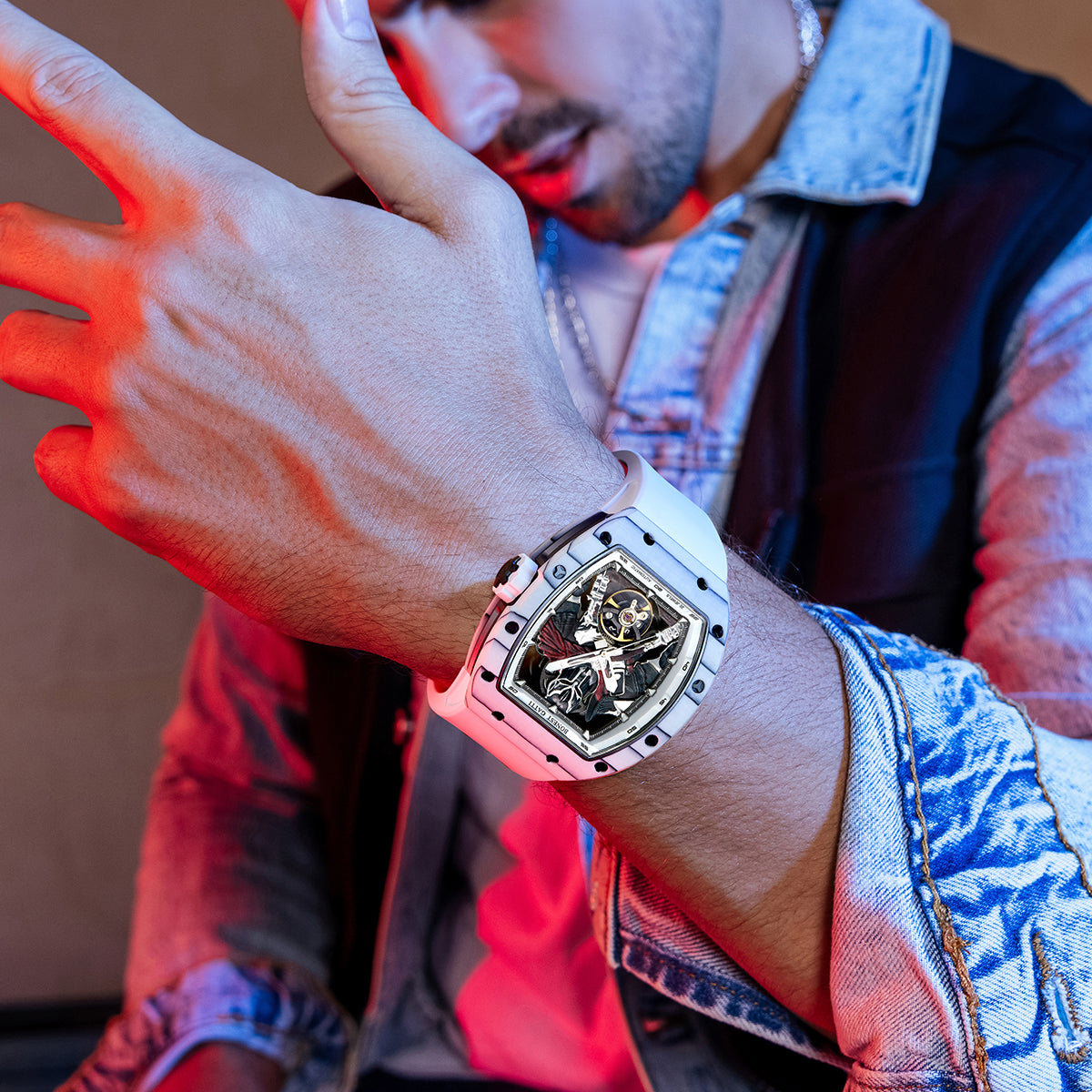 BONEST GATTI Automatic Tonneau Watch Spartan Warrior Series Carbon Fiber Skeleton Self Wind Movement Sapphire Crystal Luminous Watch BG9009