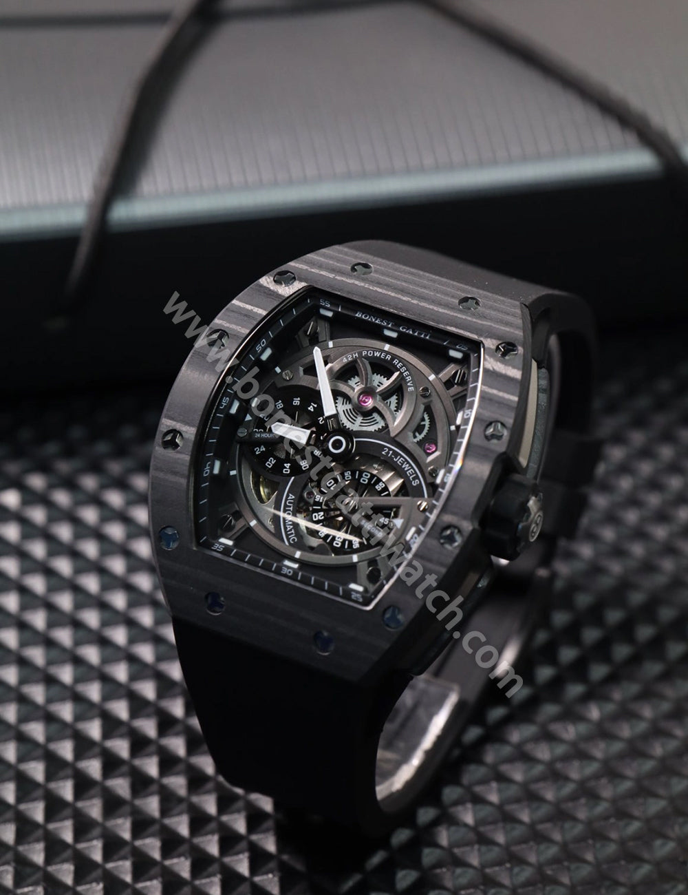 BONEST GATTI Carbon Fiber Skeleton Tonneau Automatic Men Watch BG9004