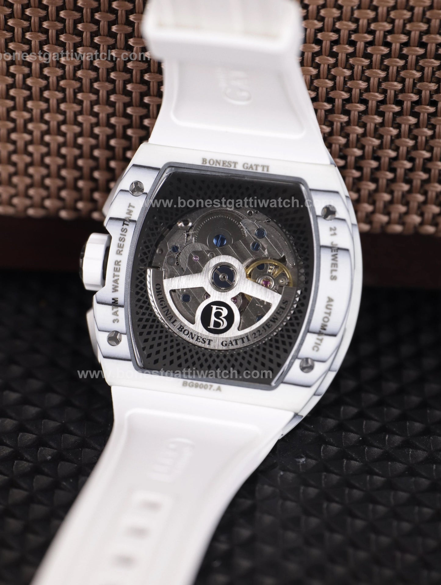 BONEST GATTI Automatic Tonneau Watch Carbon Fiber Month Week Date Display Skeleton Self Wind Movement Sapphire Crystal Luminous Watch BG9007