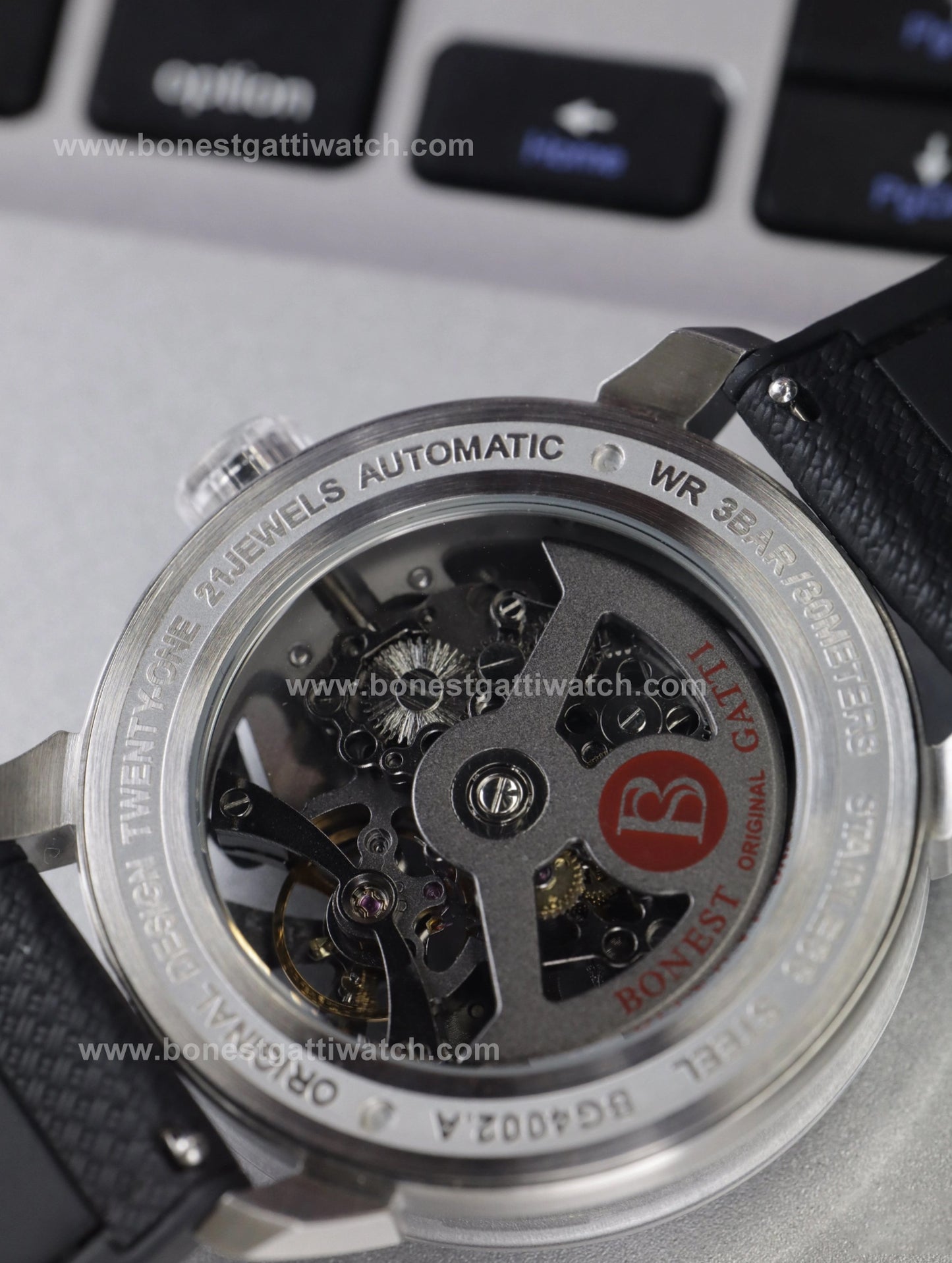 BONEST GATTI  Automatic Movement Round Shaped Carbon Fiber Dial watch 316L Case Dome Sapphire Crystal Fluororubber Strap 3ATM Waterproof Luminous BG4002