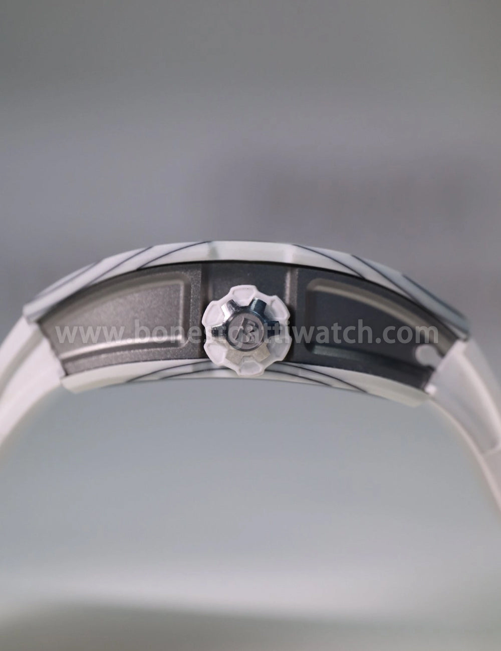 BONEST GATTI Carbon fiber + Aluminum alloy Case Barrel shaped Tonneau watch Skeleton Movement Sapphire Crystal Quick- Release Strap Watch BG9004