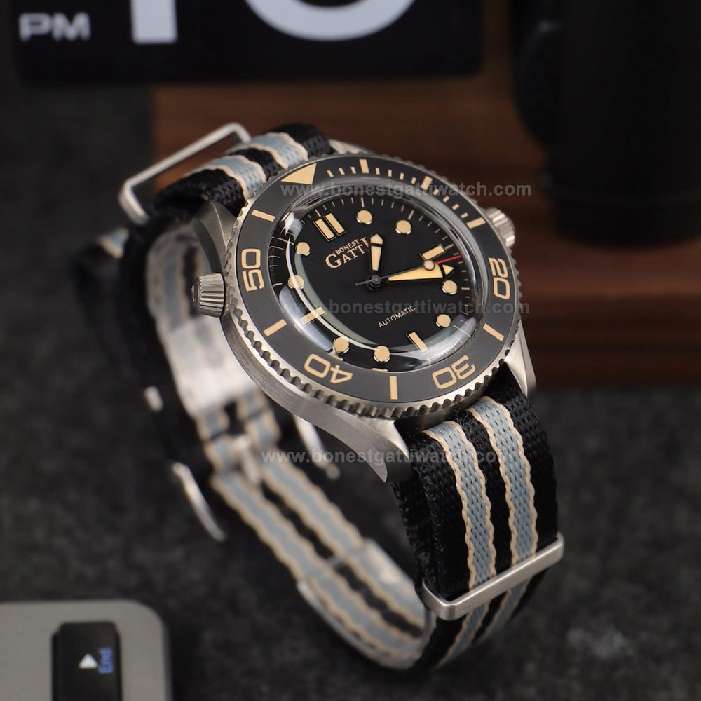 BONEST GATTI Unidirectional Rotating Bezel Titanium Case Automatic Watch BG8001